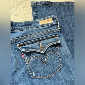 Levi's 545 Low Boot Cut Denim Jeans - Size 16